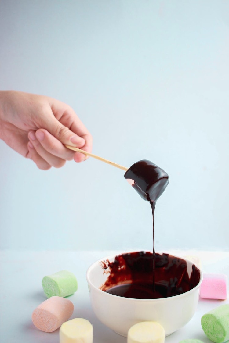 Rainbow Marshmallows with Chocolate Syrup - Marshmallow Recipe